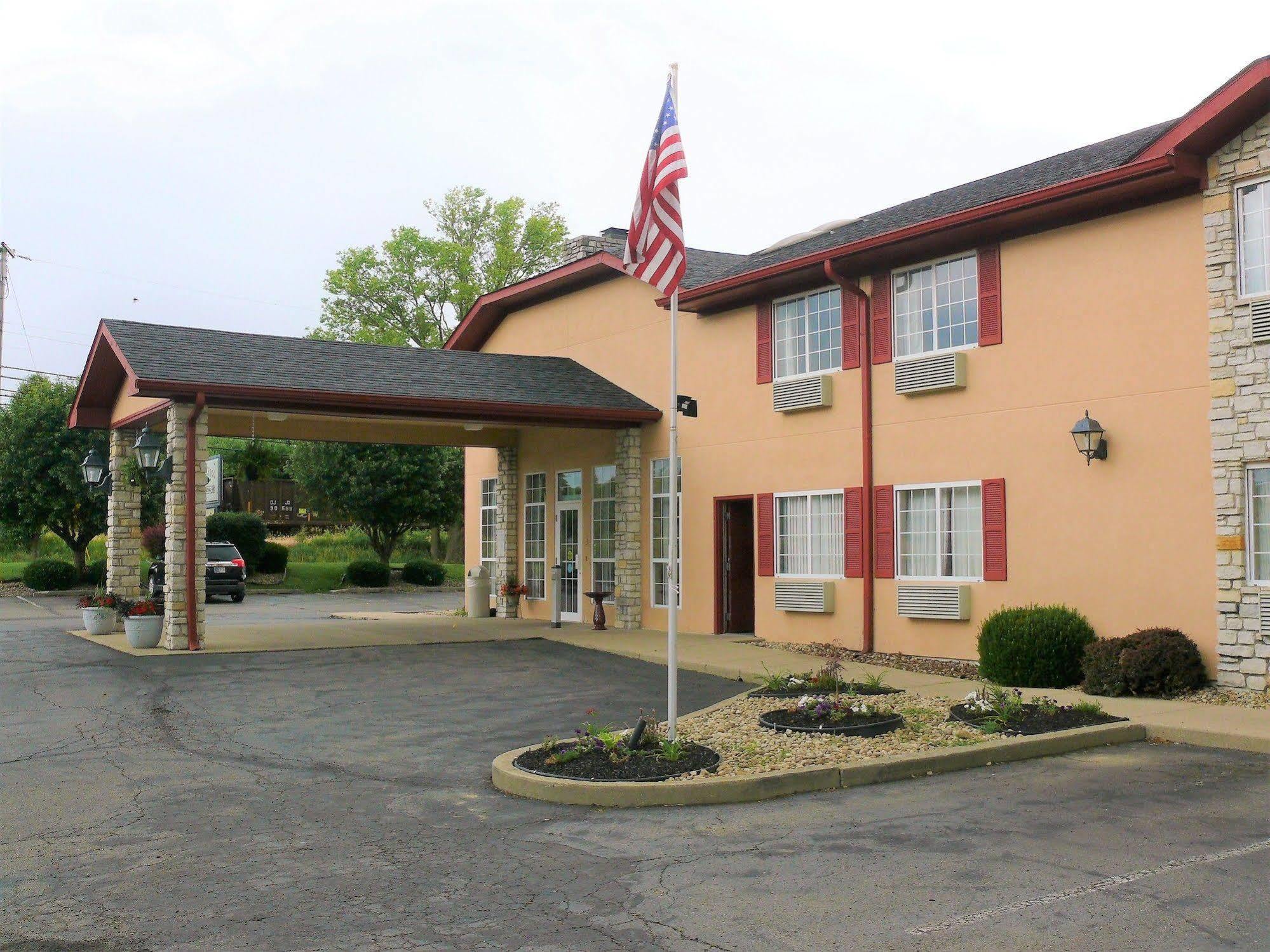 The Woodridge Inn Connersville Екстер'єр фото